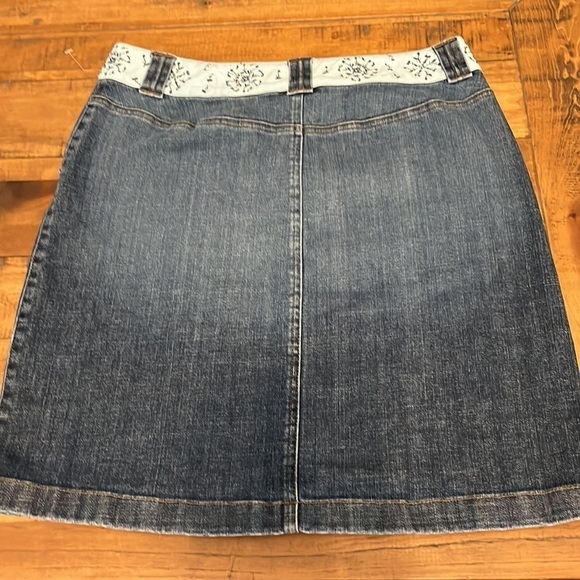 talbots jean shirt, size 10, in very good condition - Picture 2 of 8